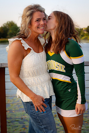 2024 Senior Cheer Moms-77