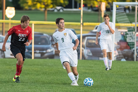 2015 Benet Varsity Game -14