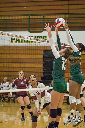 WV-GirlsVBall-6875