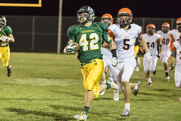 WVHS vs WWSHS 10-02-15 -11