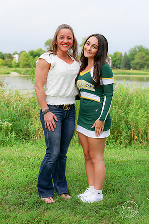 2026 Senior Cheer Moms-14