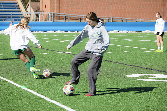 20200307 WV Girls Soccer Practice-19