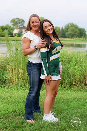 2026 Senior Cheer Moms-21