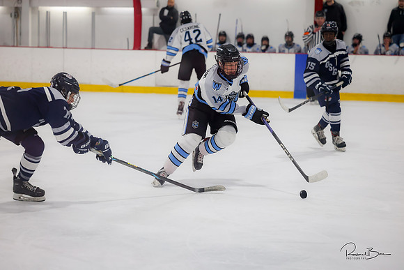20241123 Varsity Oswego-117
