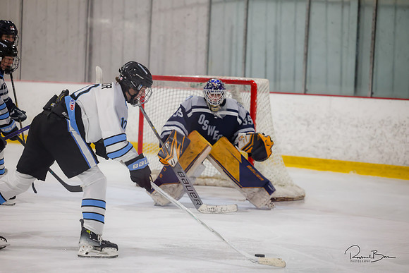 20241123 Varsity Oswego-98