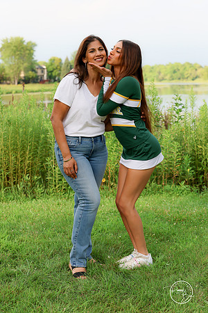 2026 Senior Cheer Moms-107