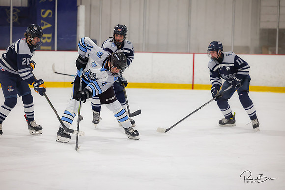 20241123 Varsity Oswego-111
