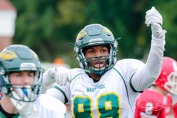 20161029 WV Football vs Hinsdale Central_103