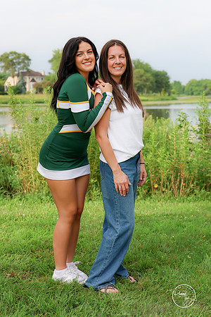 2026 Senior Cheer Moms-35