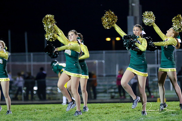 20161014 WV Football vs Naperville North_109