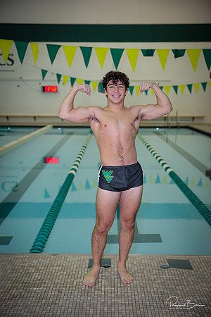 Class of 2025 Senior Swim-33