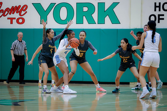 20241121 Downers Grove South-57