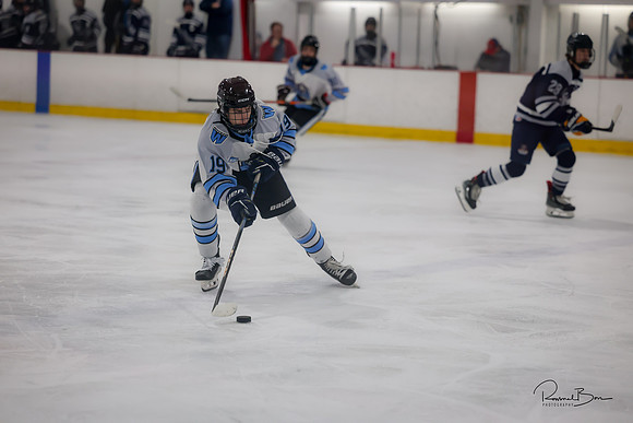 20241123 Varsity Oswego-100
