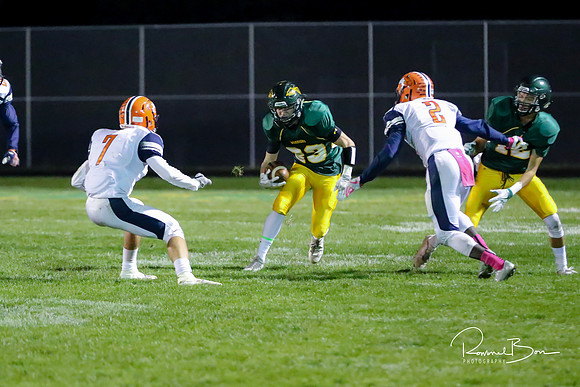 20161014 WV Football vs Naperville North_140