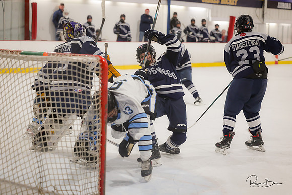 20241123 Varsity Oswego-166