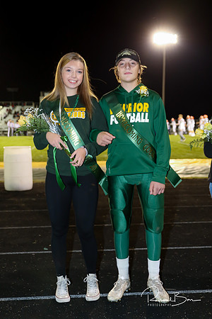 20161014 WV Football vs Naperville North_009