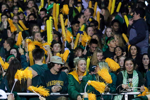 20161014 WV Football vs Naperville North_024