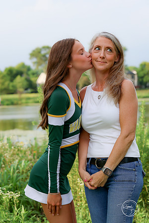 2026 Senior Cheer Moms-81