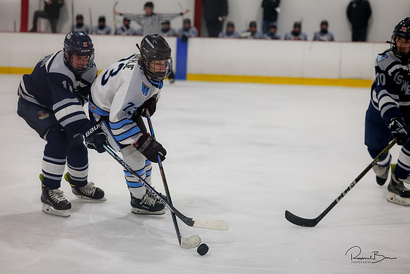 20241123 Varsity Oswego-103