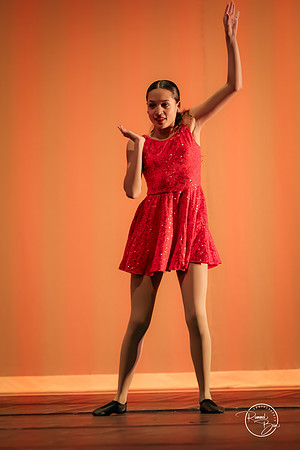 19 - Valerie-118