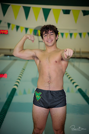 Class of 2025 Senior Swim-45
