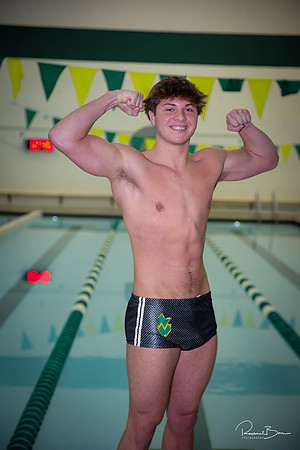 Class of 2025 Senior Swim-25