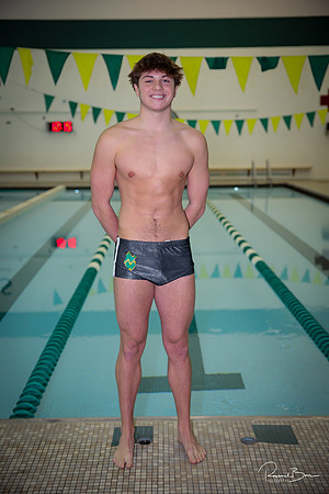 Class of 2025 Senior Swim-16