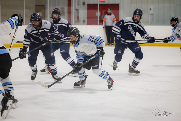 20241123 Varsity Oswego-132