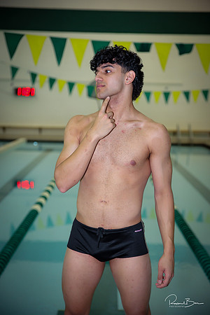 Class of 2025 Senior Swim-11