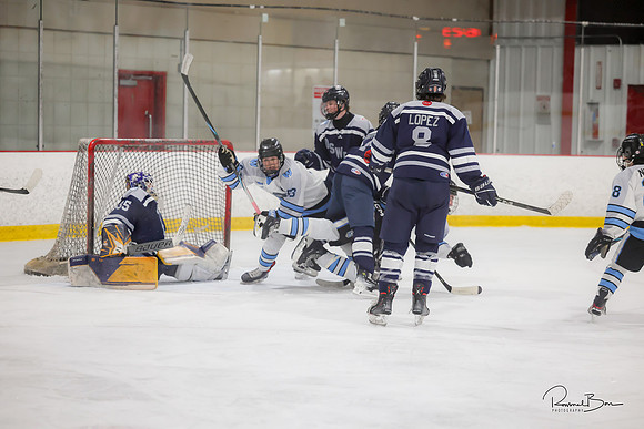 20241123 Varsity Oswego-133