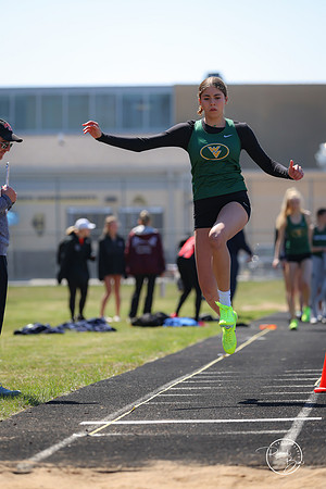20250412 Metea Valley Meet-38