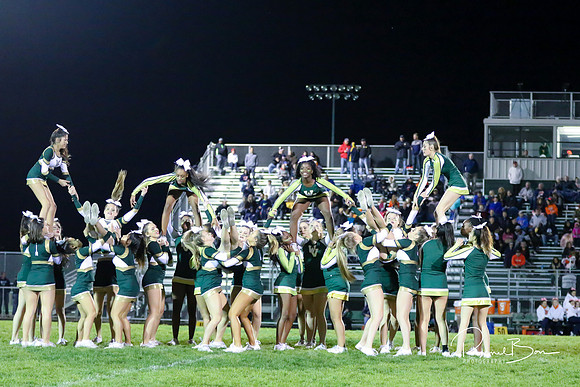 20161014 WV Football vs Naperville North_124