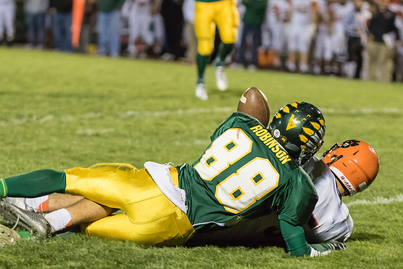 WVHS vs WWSHS 10-02-15 -81