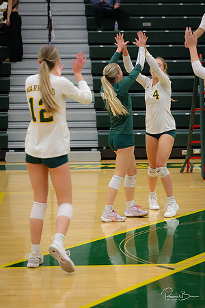 20241024 JV Naperville Central-6