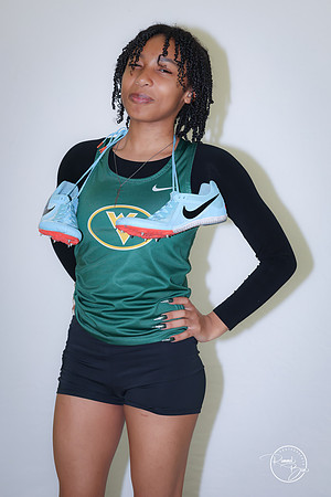 2025 Senior Girls Track and Field-12