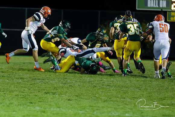 20161014 WV Football vs Naperville North_027