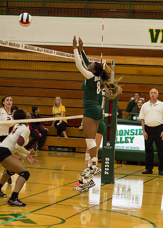 WV-GirlsVBall-6882