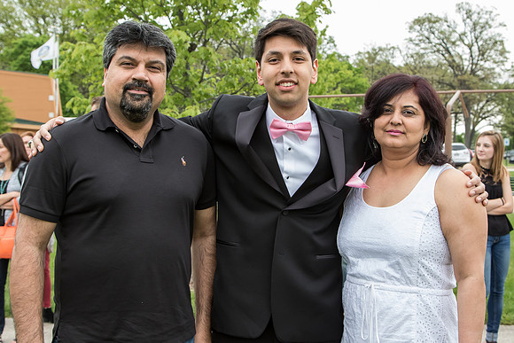 2016 WV Senior Prom-18