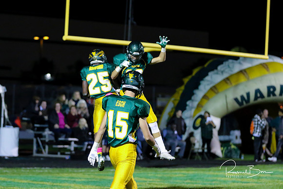 20161014 WV Football vs Naperville North_032
