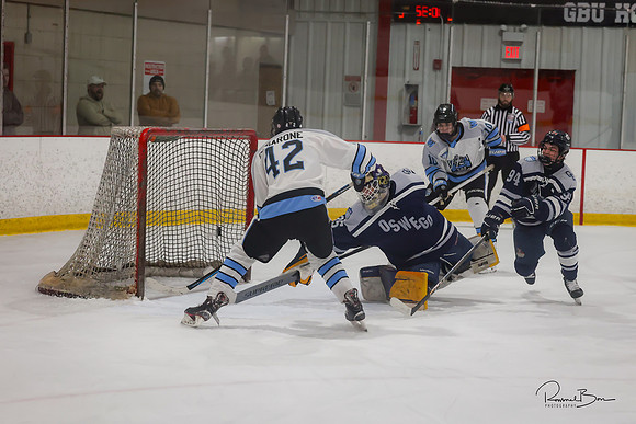 20241123 Varsity Oswego-151