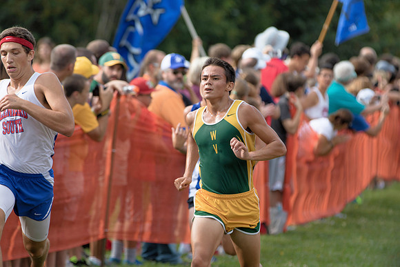 Boys Varsity Leavy Invite-17