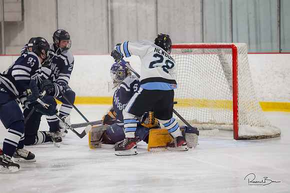 20241123 Varsity Oswego-87