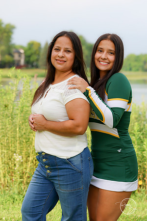 2026 Senior Cheer Moms-60