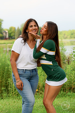 2026 Senior Cheer Moms-109