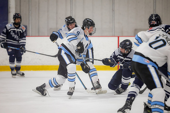 20241123 Varsity Oswego-120