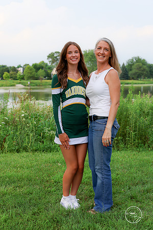 2026 Senior Cheer Moms-84