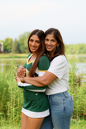 2026 Senior Cheer Moms-104