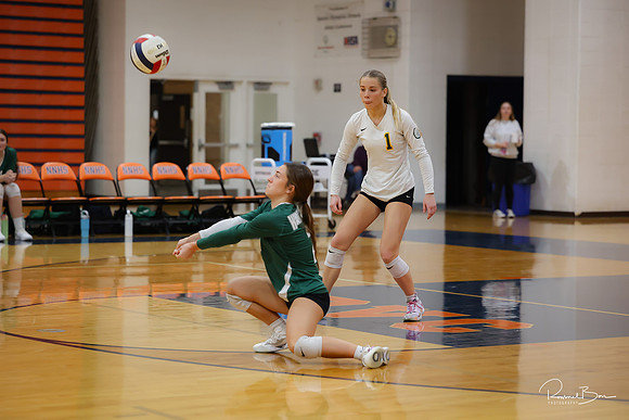 20241022 JV Naperville North-32