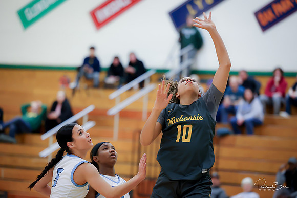20241121 Downers Grove South-19