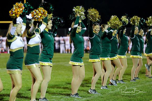 20161014 WV Football vs Naperville North_017